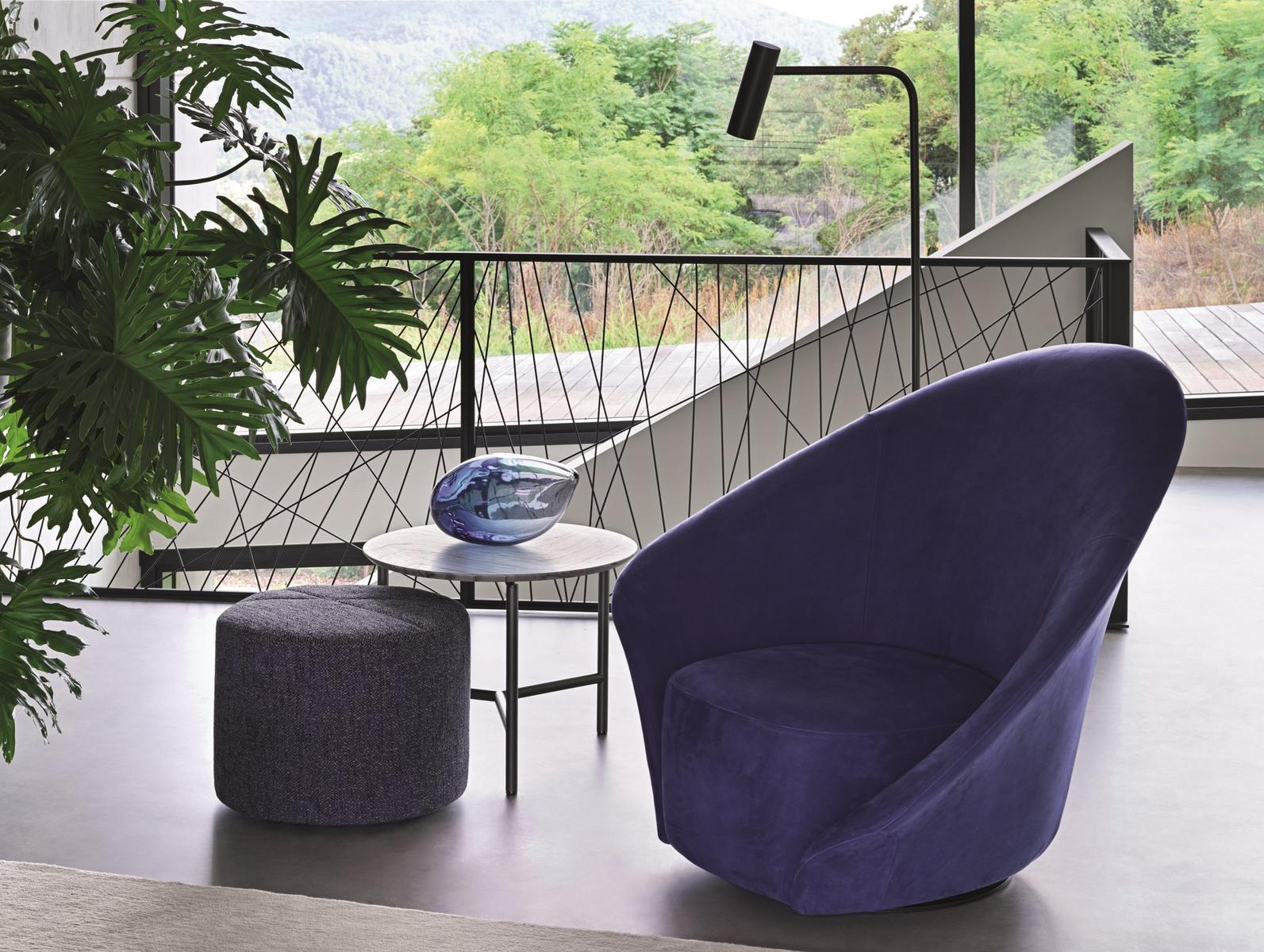 Swivel upholstered easy chair | Lilia by Flou
