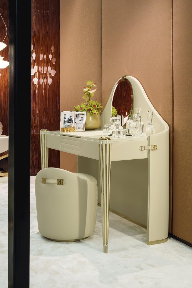 Dressing table covered in leather | Kimberly by Bruno Zampa