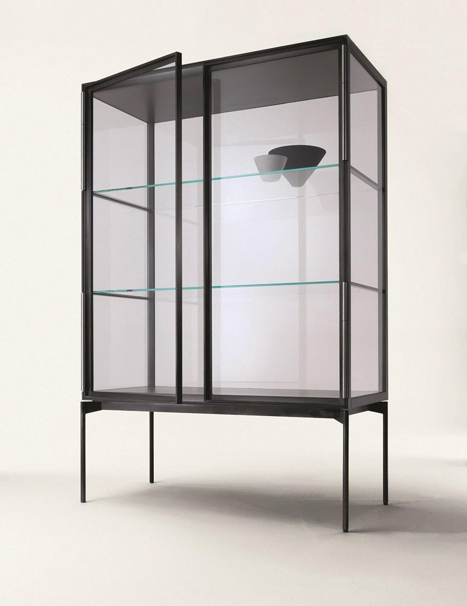 Glass and aluminium display cabinet | Galerist by Lema