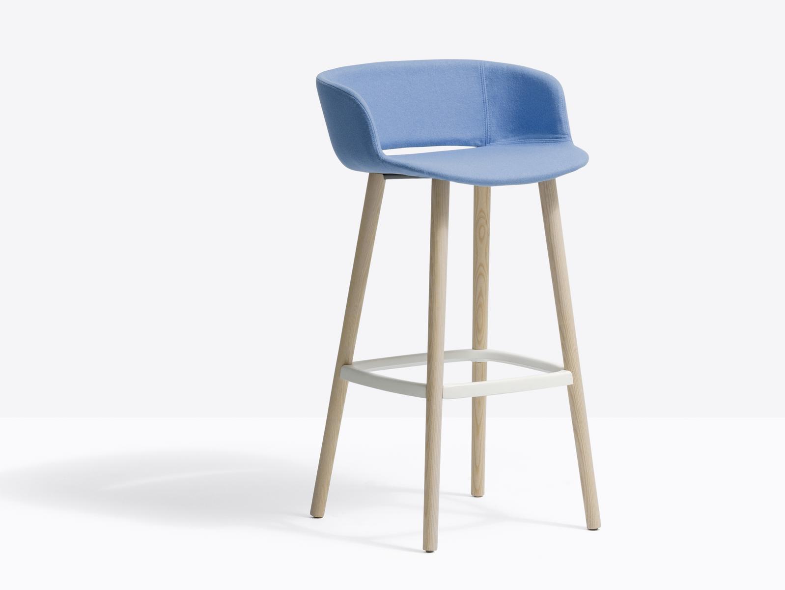 High upholstered fabric stool with back | Babila 2758/2 by Pedrali