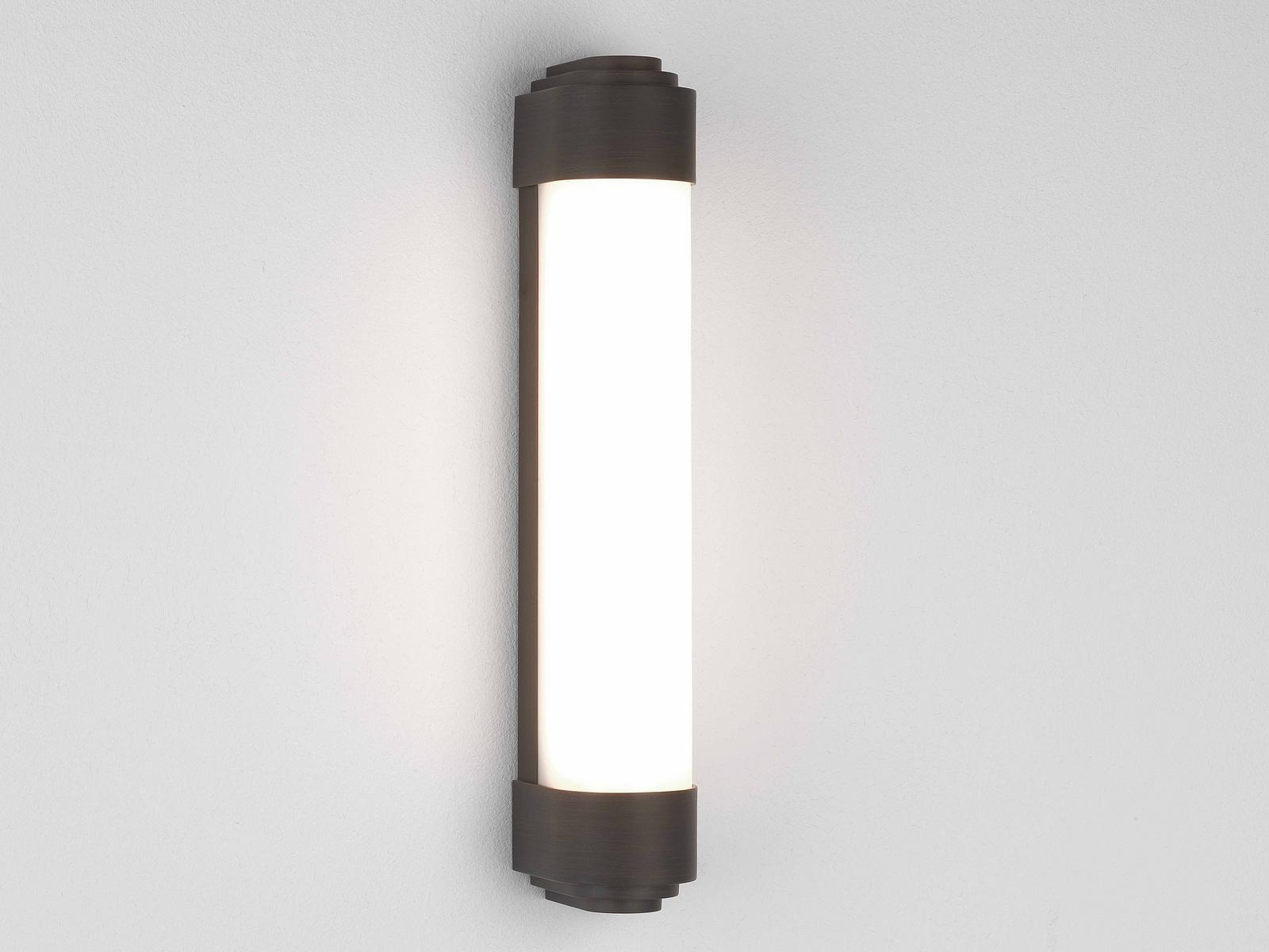 Zinc wall lamp for bathroom | Belgravia 400 by Astro lighting