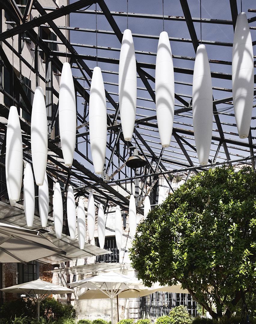 Acrylic pendant lamp | Havana by Foscarini