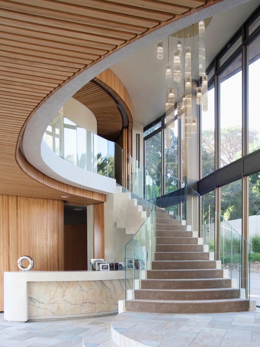 Indirect light glass pendant lamp | Infinity H16 by Ilfari