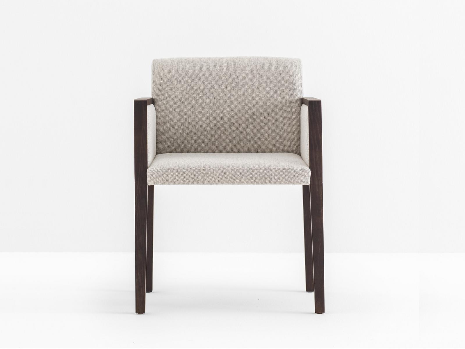 Honeycomb chair with armrests | Box 742 by Pedrali