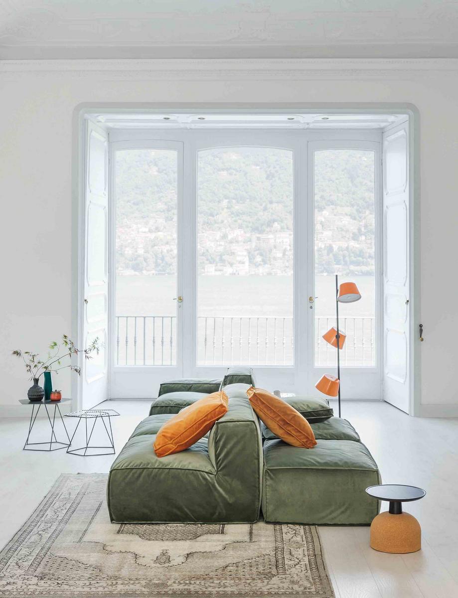 Sectional sofa | Peanut by Bonaldo