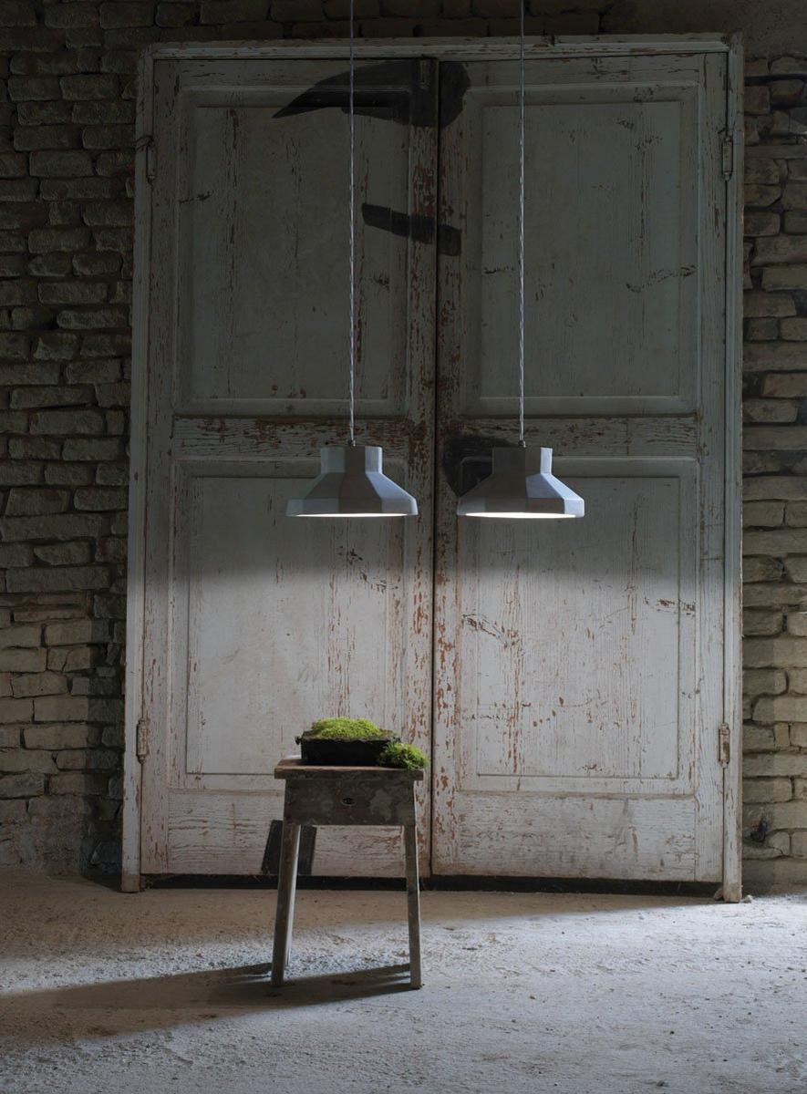 Cement outdoor pendant lamp | Gongolo by Karman