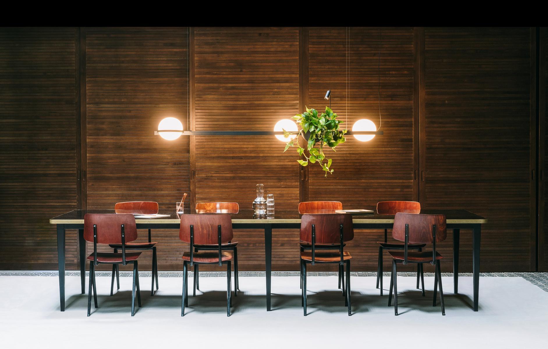 LED blown glass pendant lamp | Palma by Vibia